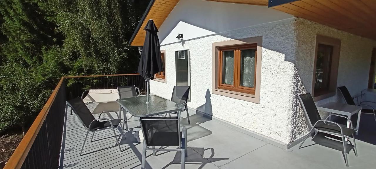 Sunny Terrace Apartment Strizov Luaran gambar